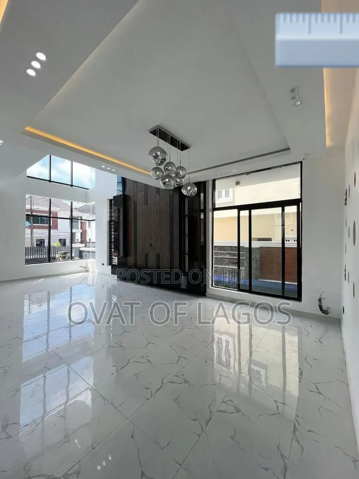 5bdrm Duplex in Megamound, Lekki for sale in Lekki