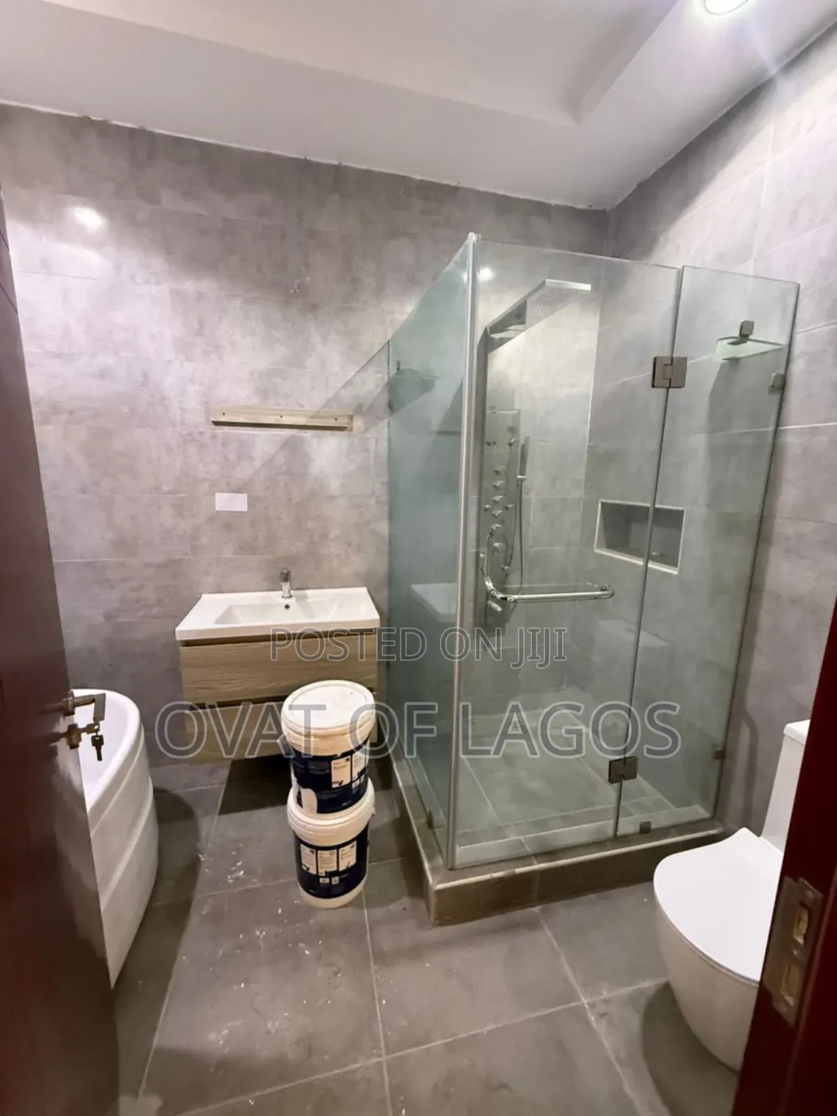 4bdrm Duplex in Ikate for rent in Ikate