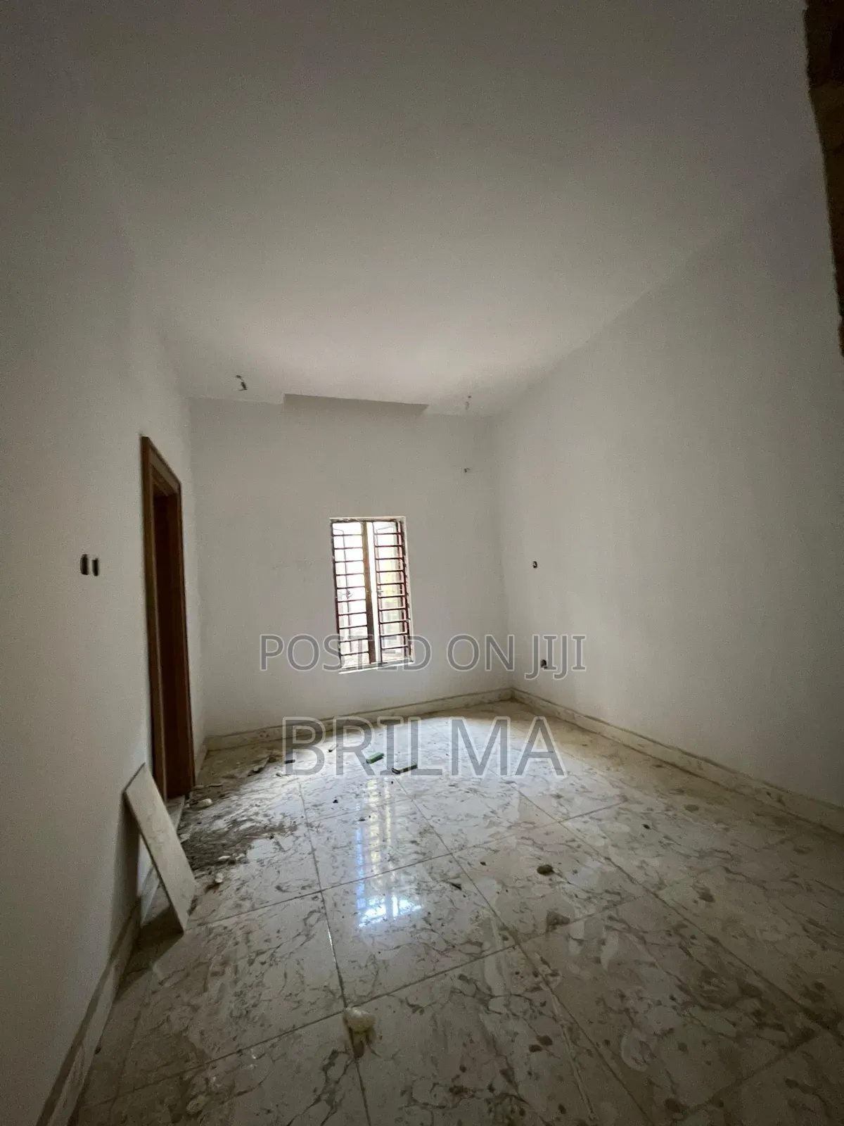 3bdrm Block of Flats in Jahi for sale in Jahi