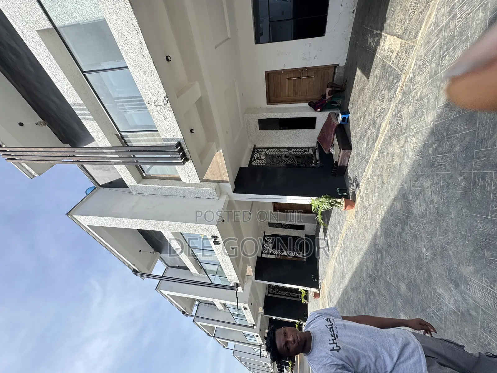 4bdrm Duplex in Ikota for rent in Ikota