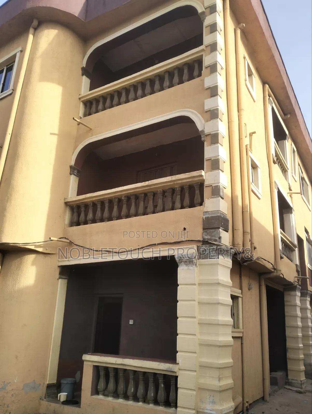 3bdrm Block of Flats in Ijegun Ikotun Lagos for sale in Ijegun