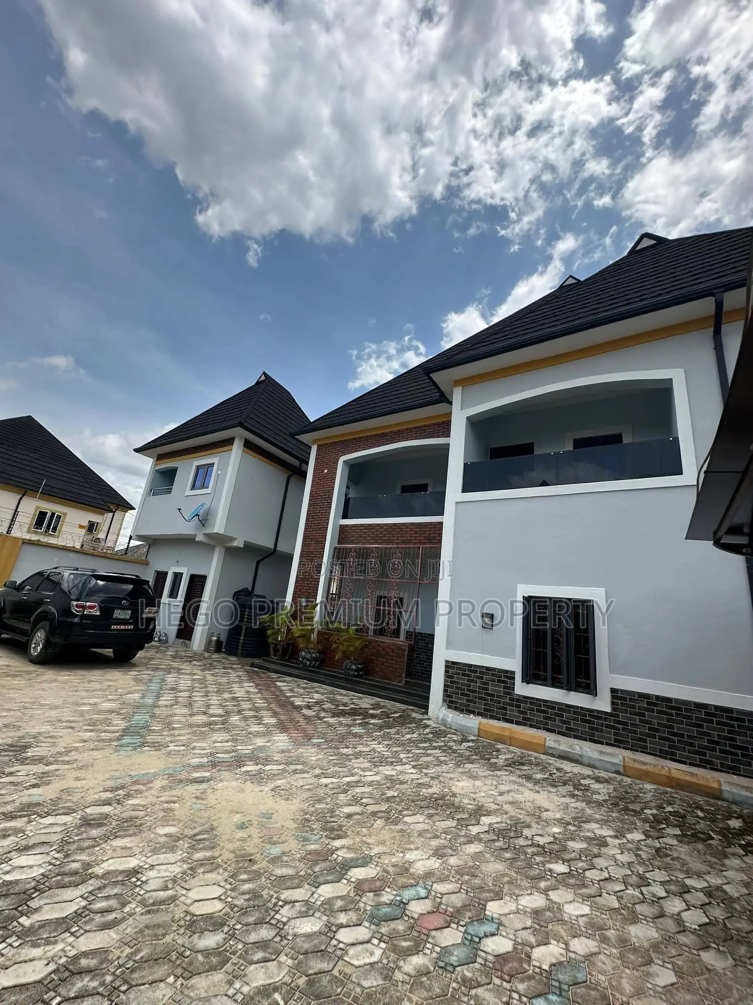 6bdrm Apartment in Estate, Rukpokwu for sale in Rukpokwu