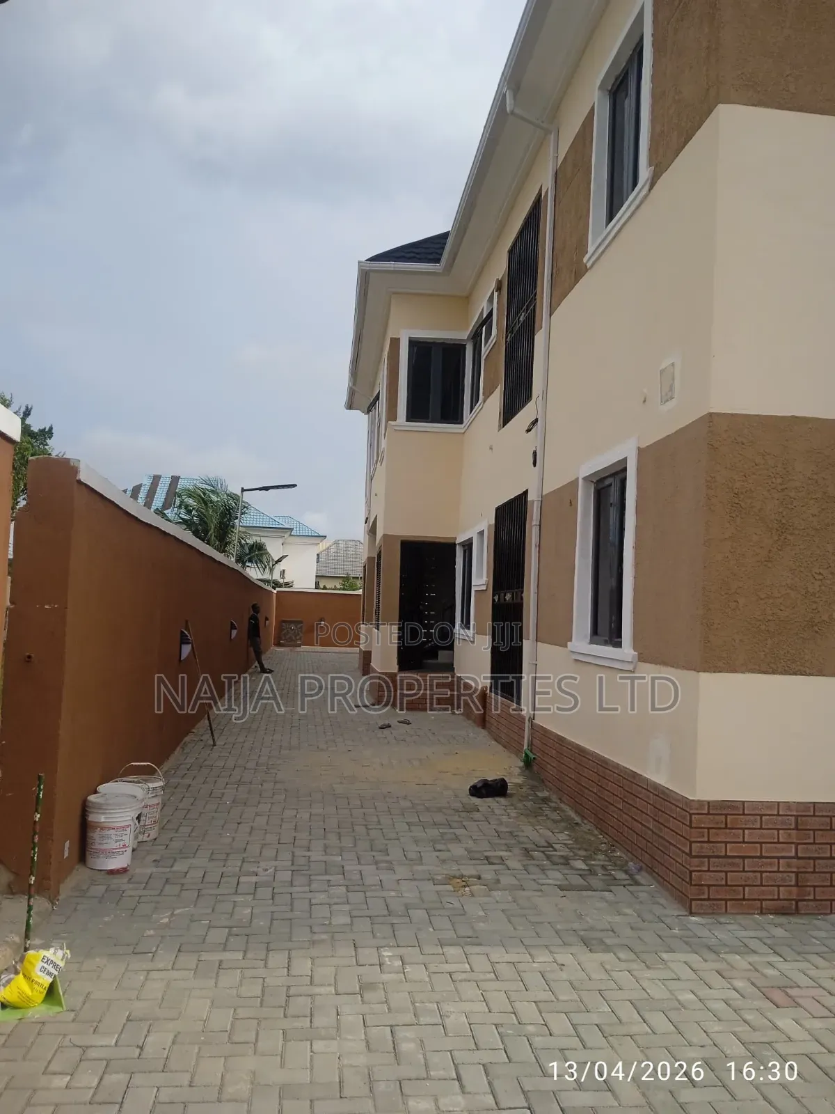 3bdrm Apartment in Parapo, Awoyaya for rent in Awoyaya