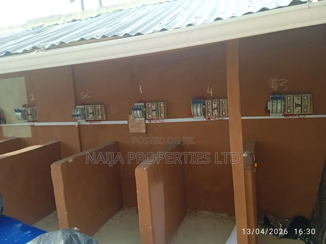 3bdrm Apartment in Parapo, Awoyaya for rent in Awoyaya