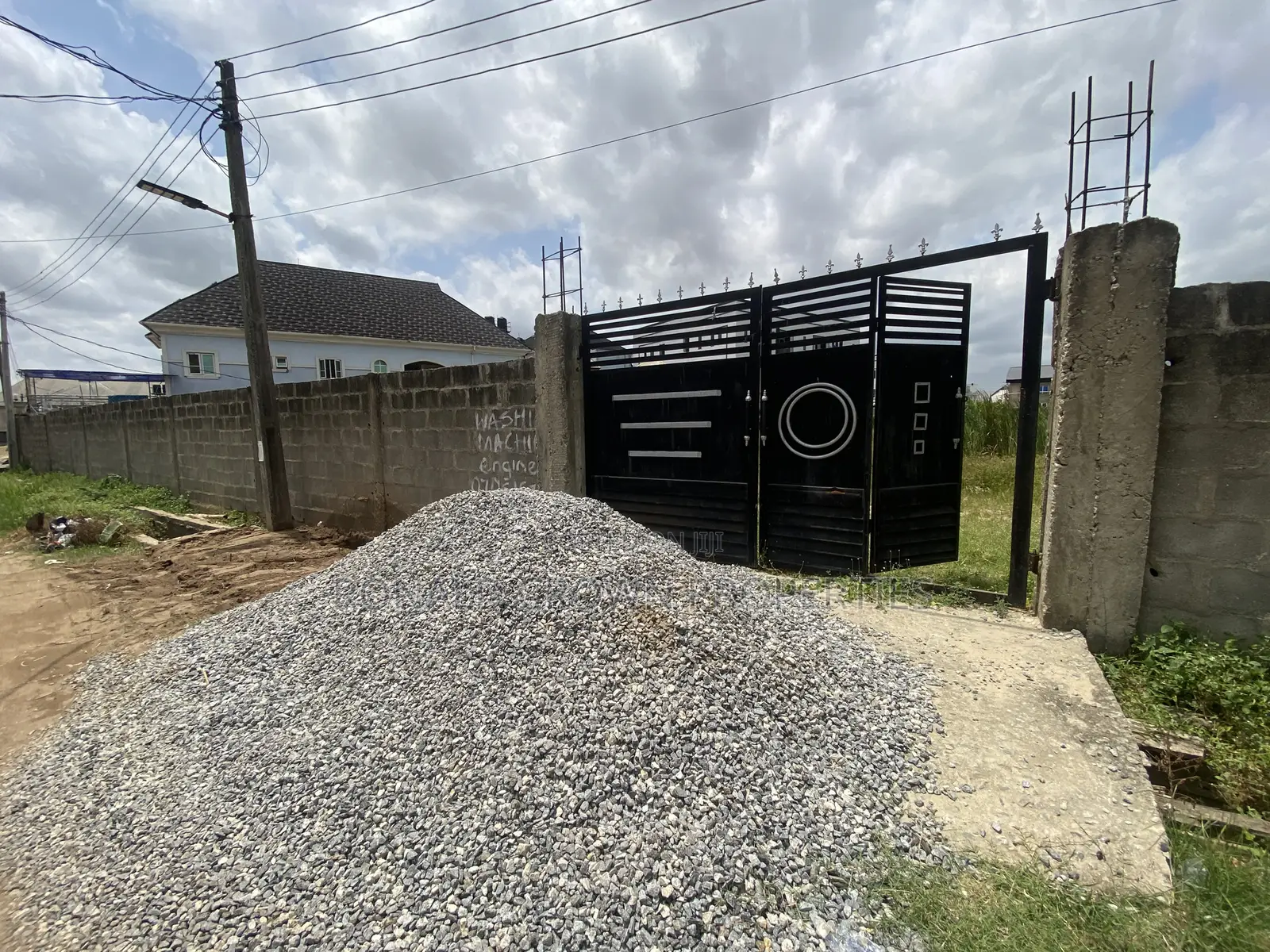 Dry Gated Full Plot of Land at Bucknor, Isolo in Bucknor