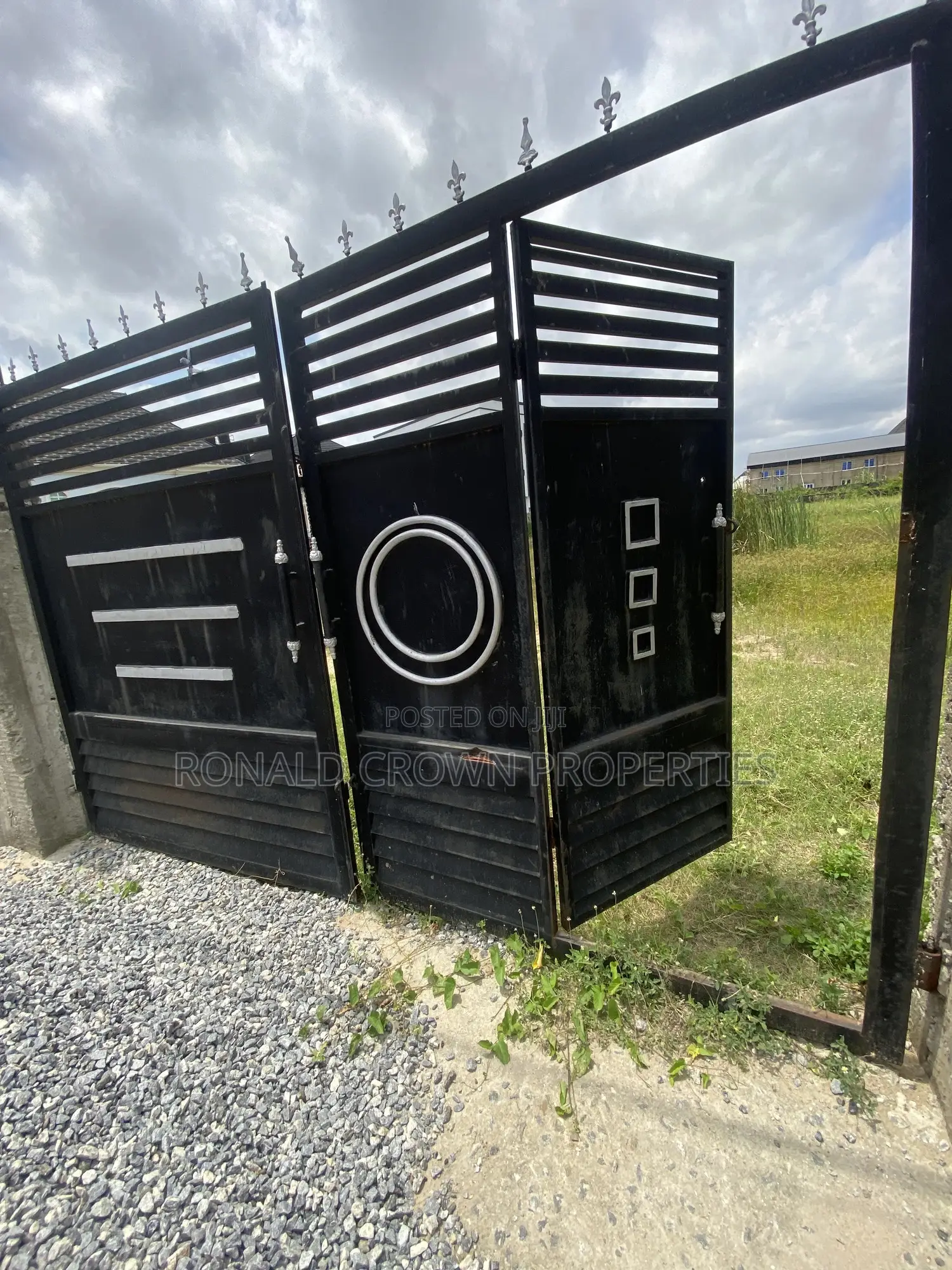 Dry Gated Full Plot of Land at Bucknor, Isolo in Bucknor