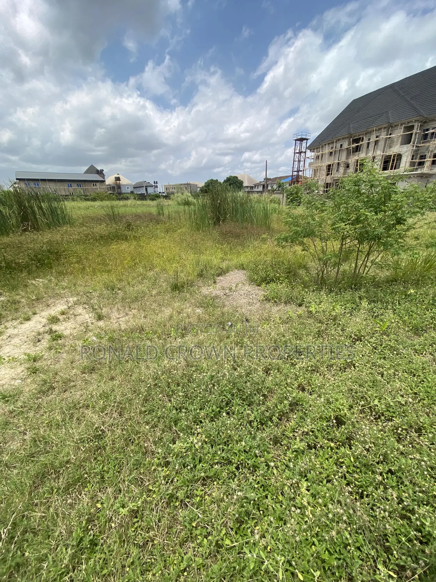 Dry Gated Full Plot of Land at Bucknor, Isolo in Bucknor