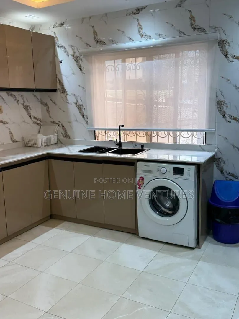 Furnished 3bdrm Apartment in Victoria Island, Adeola Odeku for rent in Adeola Odeku