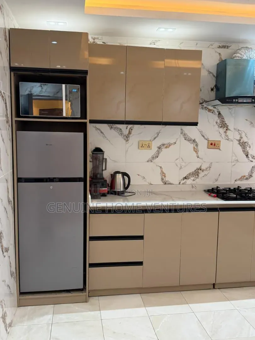 Furnished 3bdrm Apartment in Victoria Island, Adeola Odeku for rent in Adeola Odeku