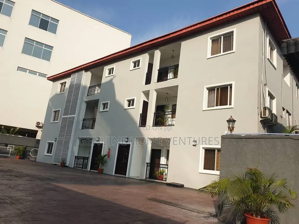 Furnished 3bdrm Apartment in Victoria Island, Adeola Odeku for rent in Adeola Odeku