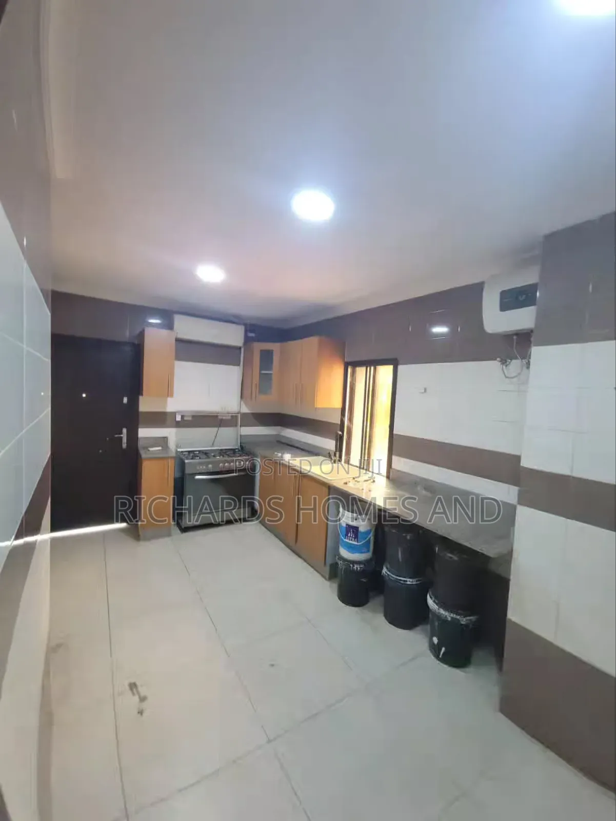 3bdrm Apartment in Old Ikoyi for rent in Old Ikoyi