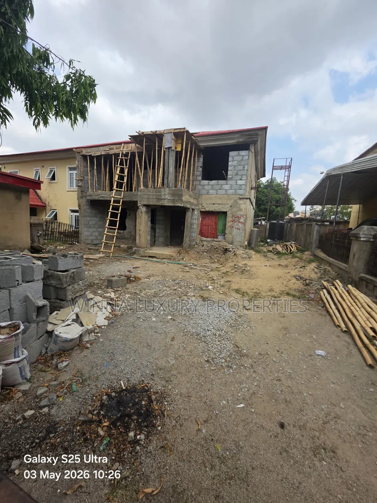 4bdrm Duplex in Citec Mbora for sale in Mbora