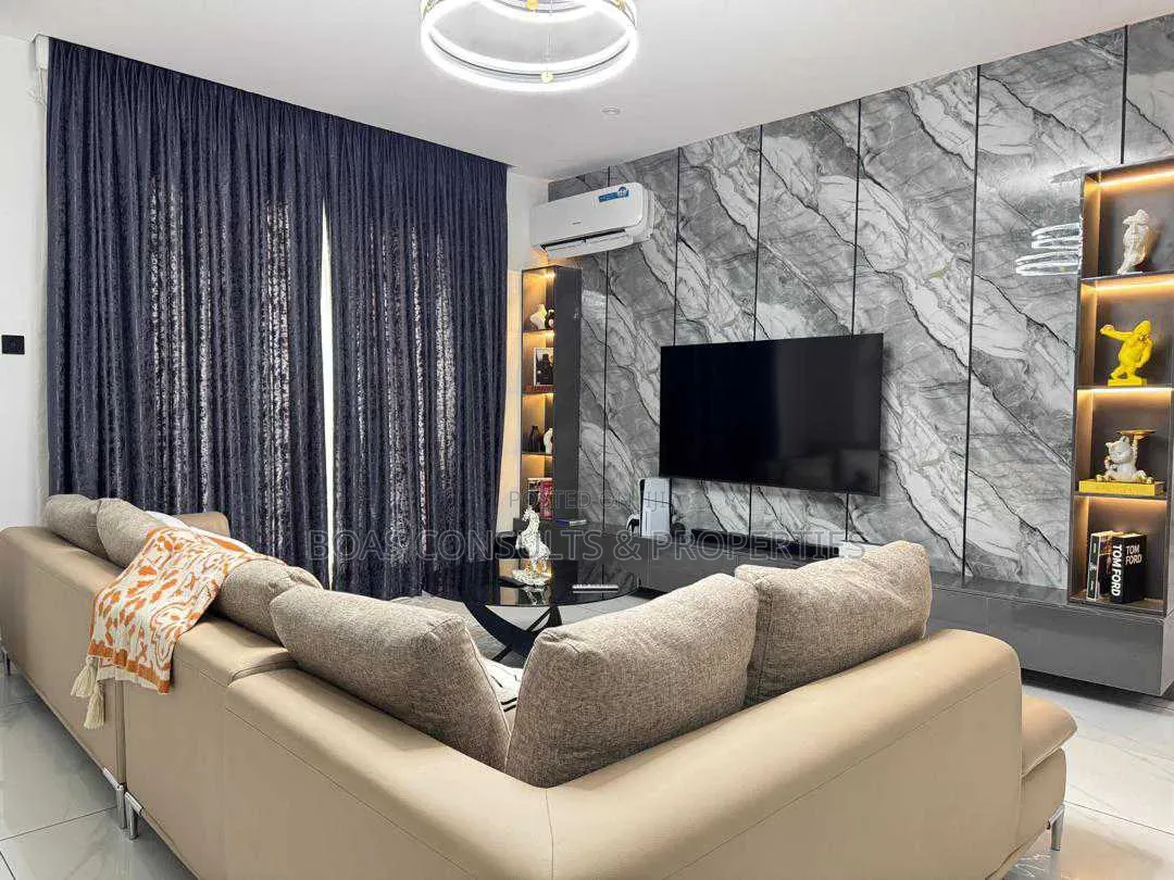 Furnished 3bdrm Apartment in Lekki Phase 1 for rent in Lekki Phase 1