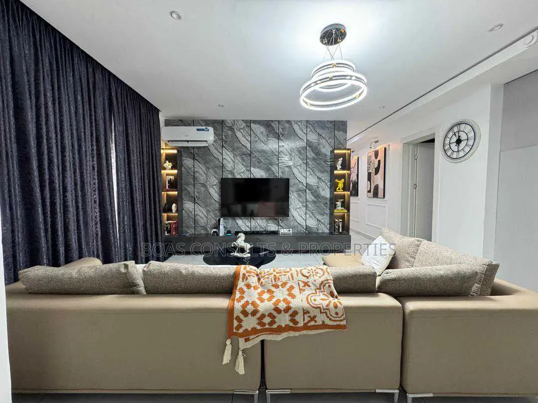 Furnished 3bdrm Apartment in Lekki Phase 1 for rent in Lekki Phase 1