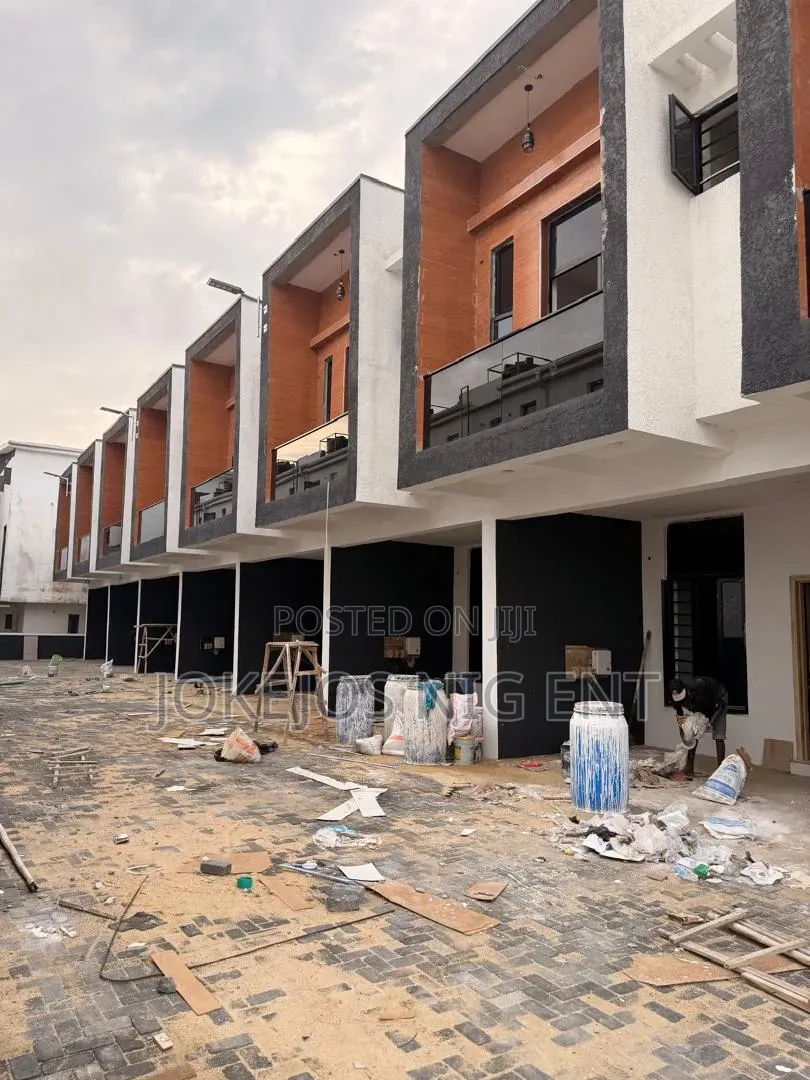 3bdrm Duplex in General Paint, Abraham Adesanya Estate for sale in Abraham Adesanya Estate