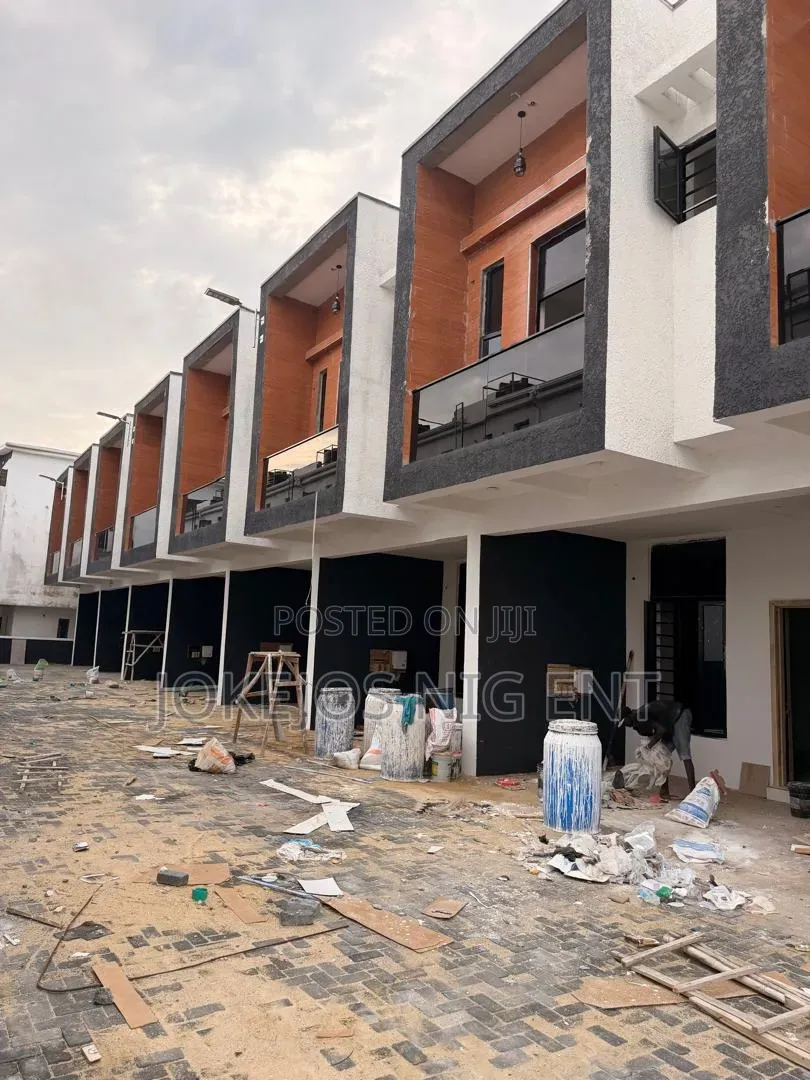 3bdrm Duplex in General Paint, Abraham Adesanya Estate for sale in Abraham Adesanya Estate