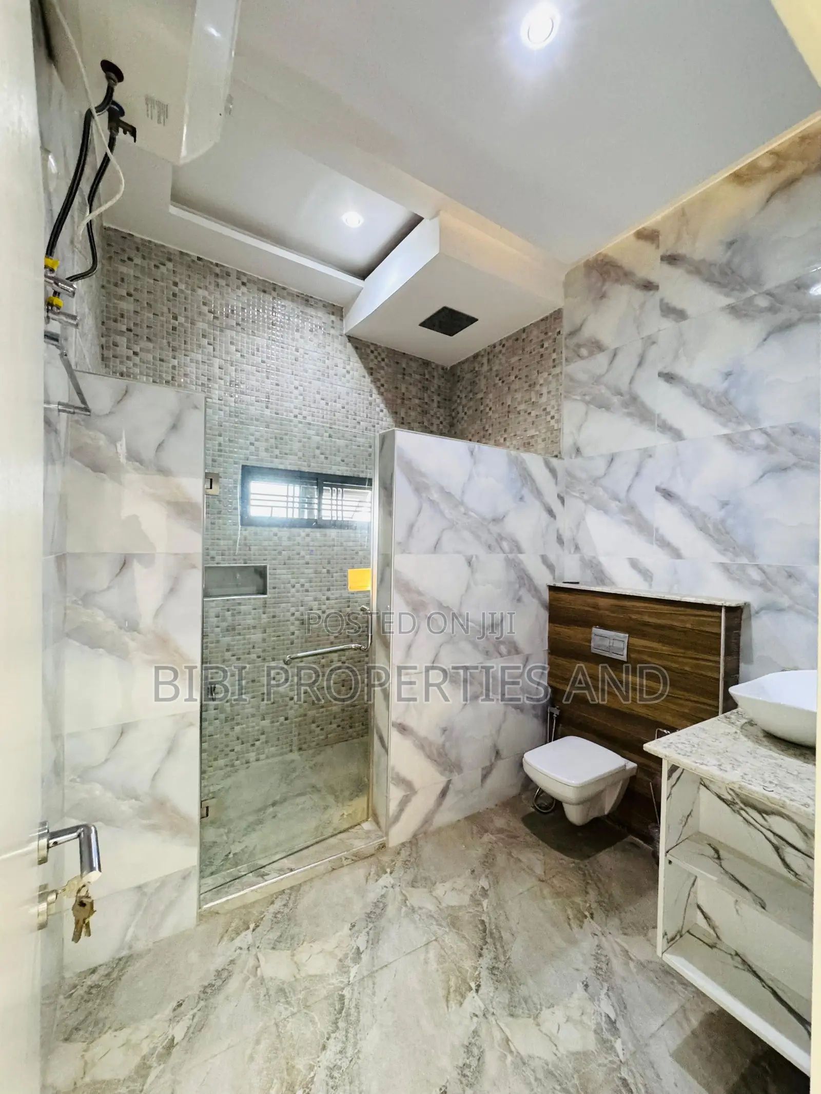 6bdrm Duplex in Gwarinpa for sale in Gwarinpa