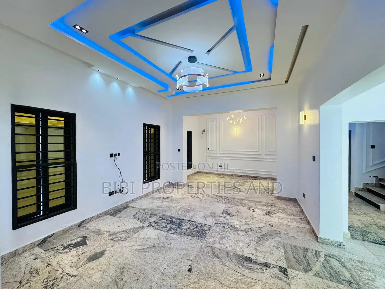 4bdrm Duplex in Life Camp for sale in Life Camp