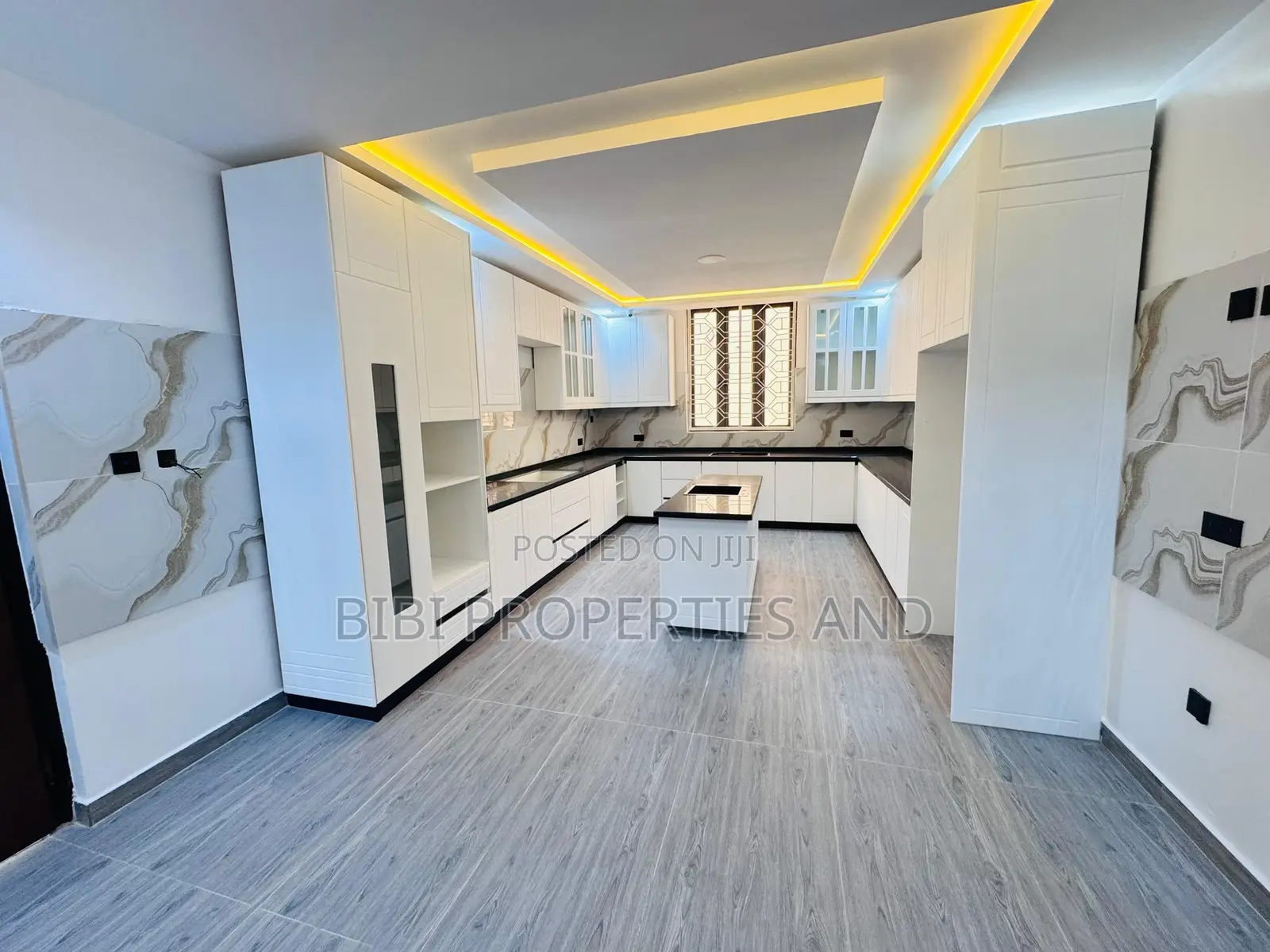 5bdrm Duplex in Gwarinpa for sale in Gwarinpa