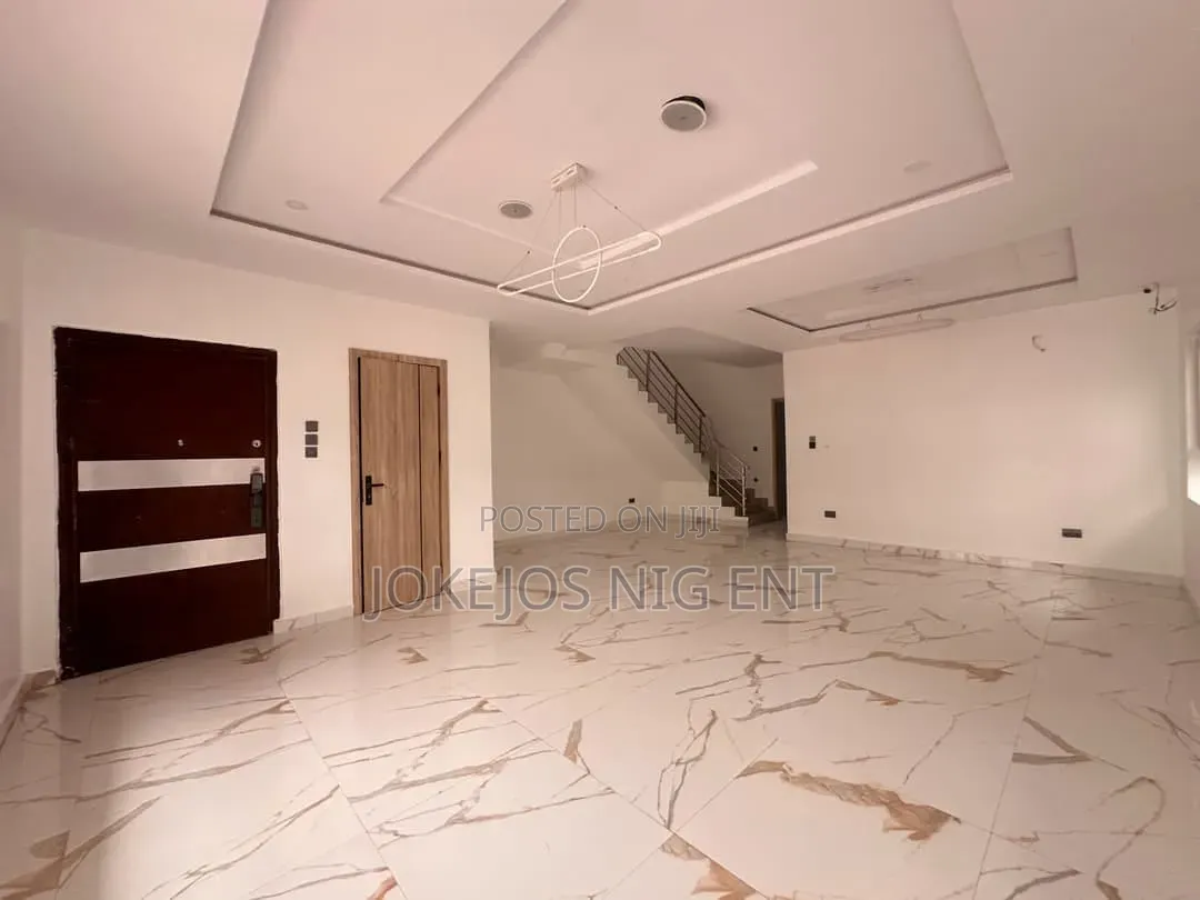 4bdrm Duplex in Harris Drive Vgc, Abraham Adesanya Estate for rent in Abraham Adesanya Estate