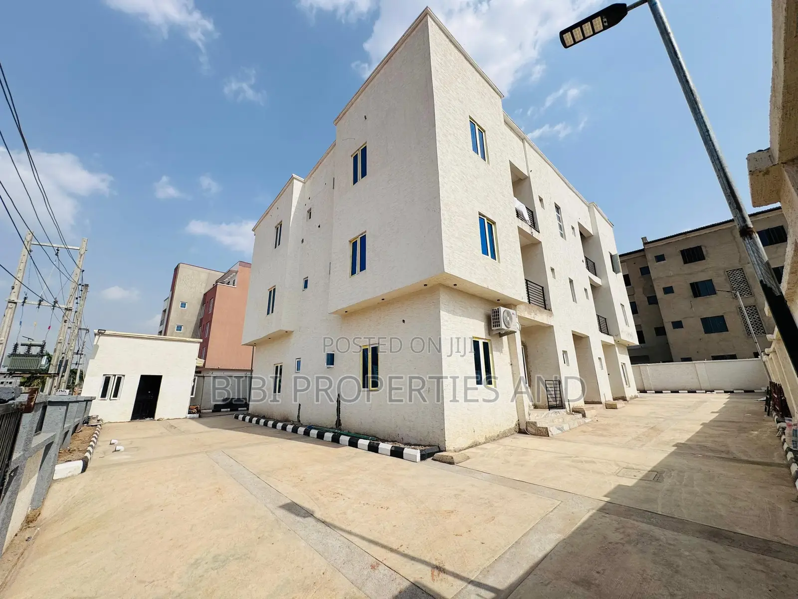 2bdrm Block of Flats in Katampe (Main) for sale in Katampe (Main)