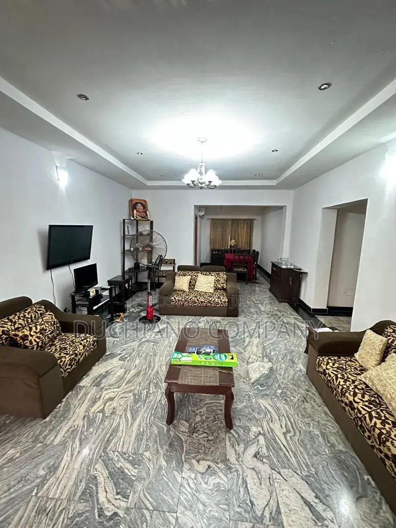 Furnished 3bdrm Apartment in Lekki Phase 1 for rent in Lekki Phase 1