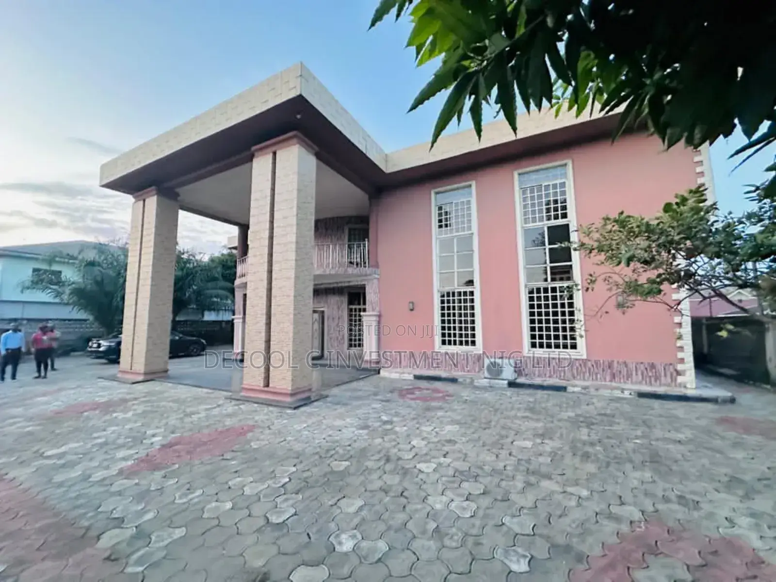 6 Rooms Duplex on 2 Pilot Land in Port-Harcourt