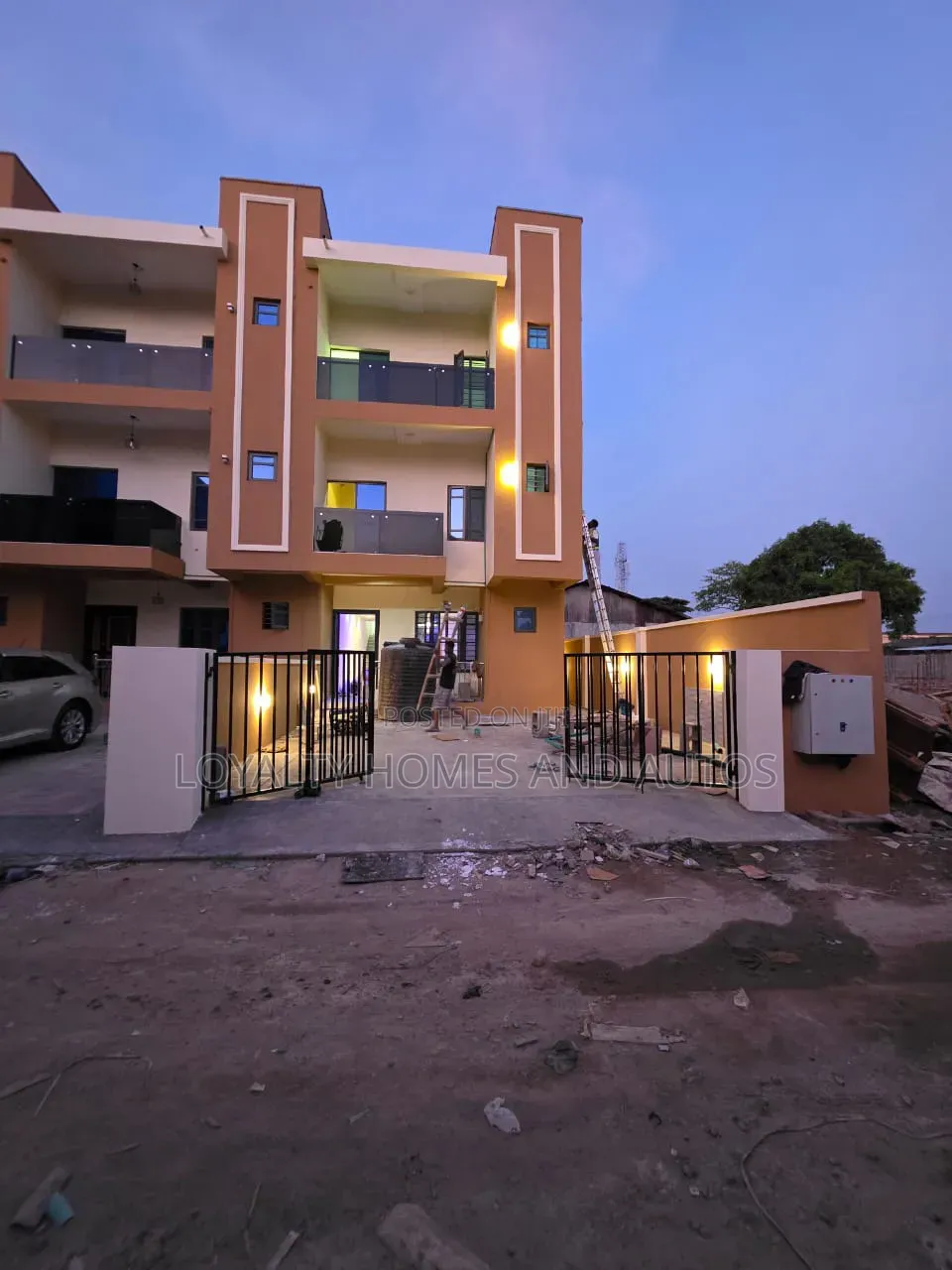 4bdrm Duplex in Ogba GRA for sale in Ogba GRA
