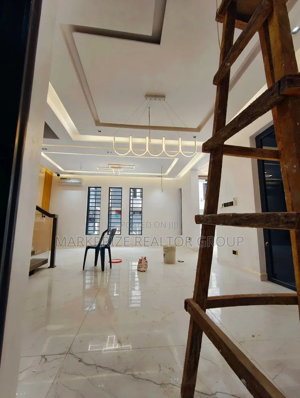 Furnished 4bdrm Duplex in Opebi Ikeja Lagos for sale in Opebi