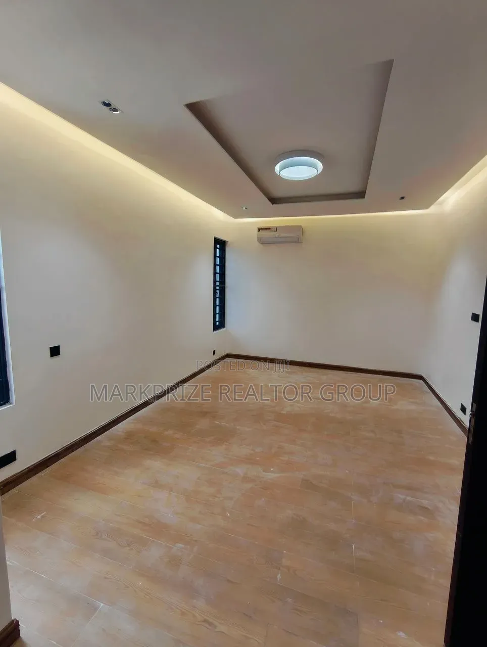Furnished 4bdrm Duplex in Opebi Ikeja Lagos for sale in Opebi
