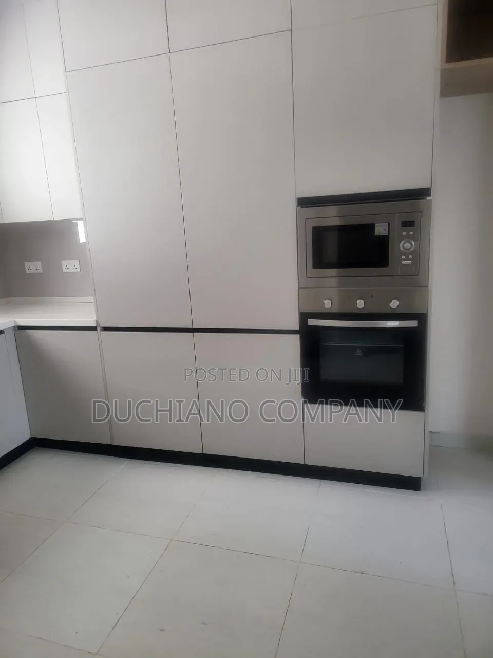 5bdrm Duplex in Parkview Estate for sale in Parkview Estate