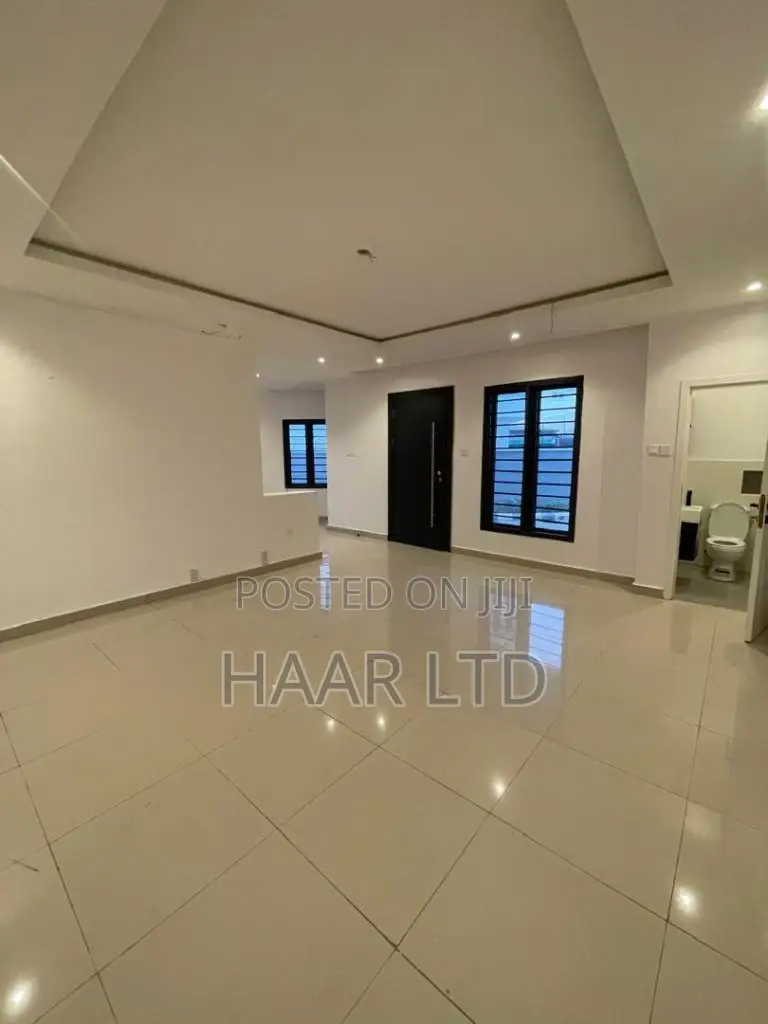 1bdrm Apartment in Lekki Phase 1 for sale in Lekki Phase 1
