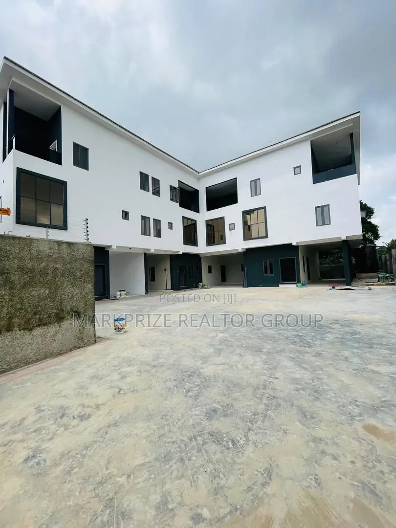 4bdrm Duplex in Omole Phase 1 Lagos for sale in Omole Phase 1