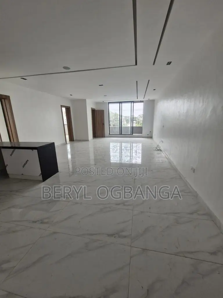 2bdrm Apartment in Banana Island for sale in Banana Island