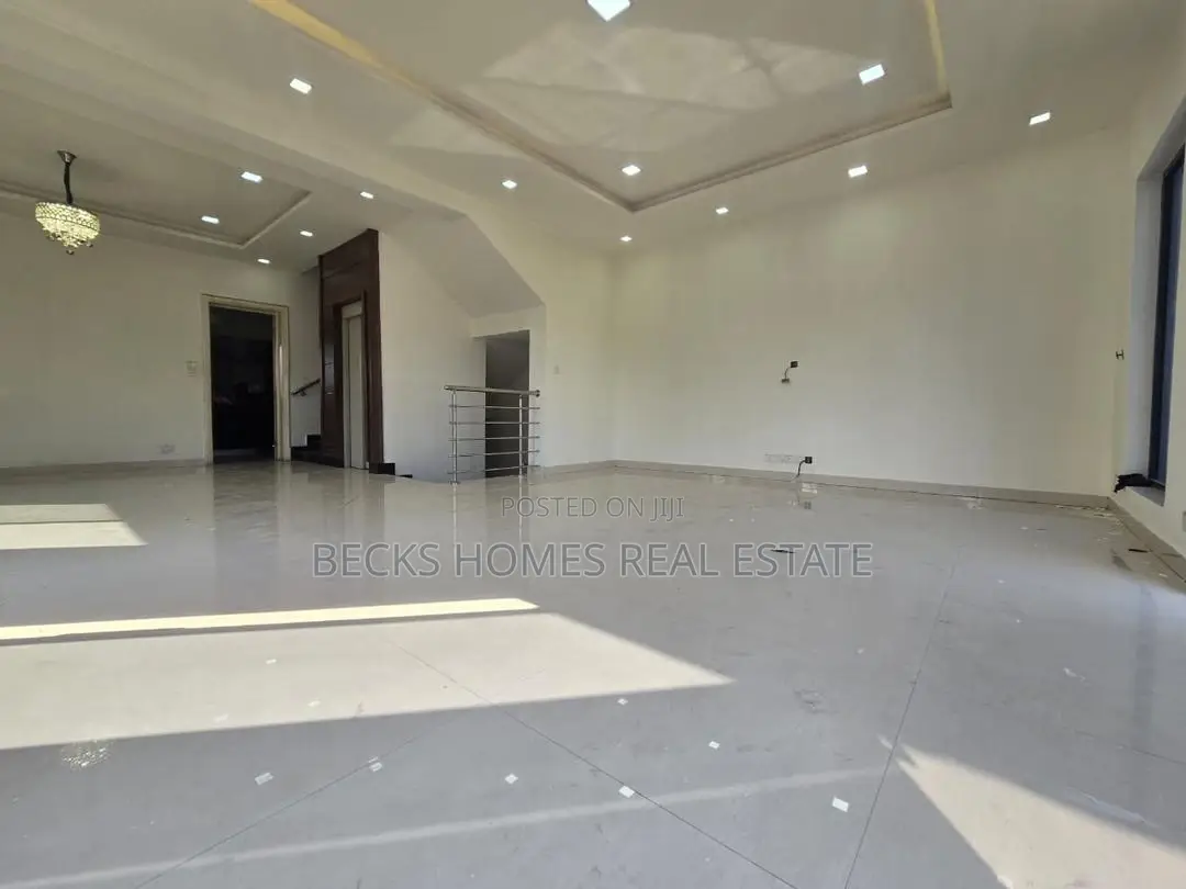 Furnished 5bdrm Duplex in Ikoyi S.W for sale in Ikoyi S.W