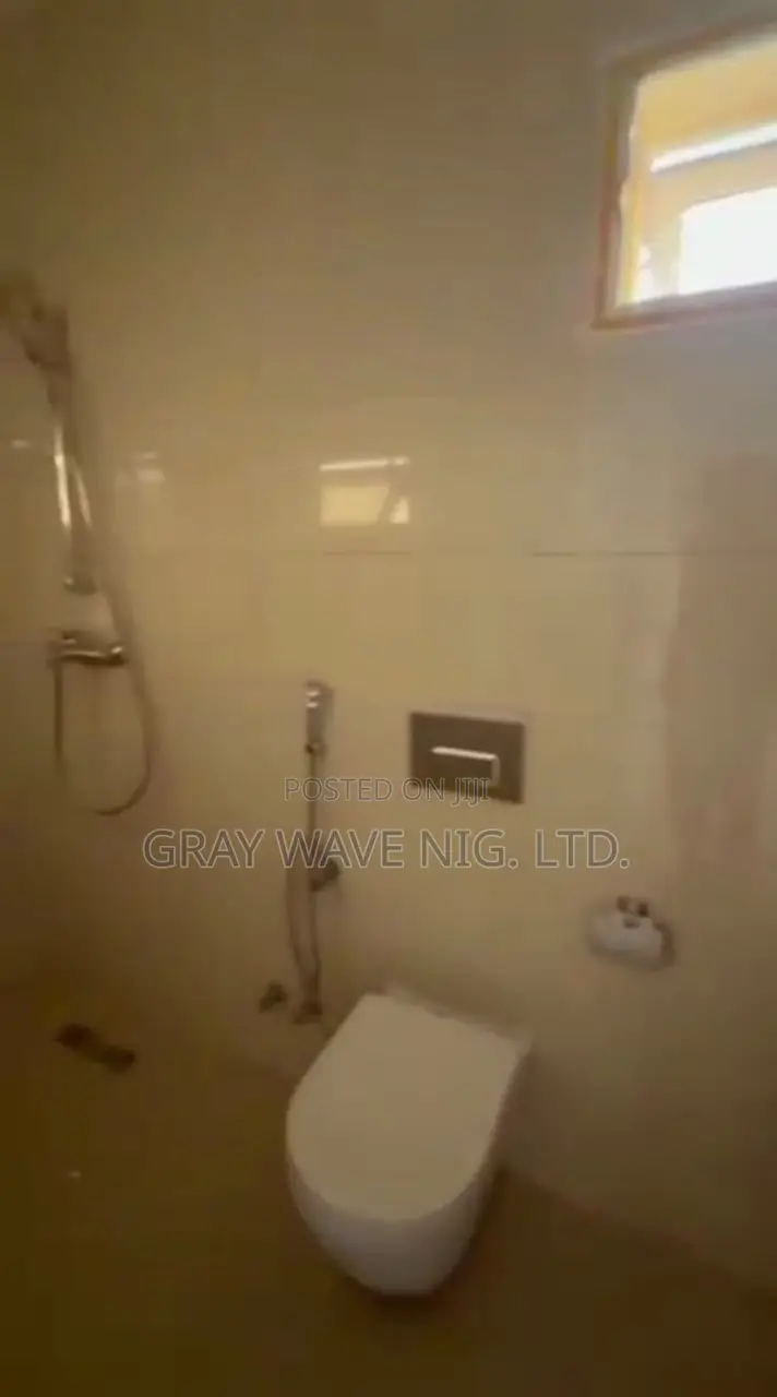 4bdrm Townhouse / Terrace in Utako for rent in Utako