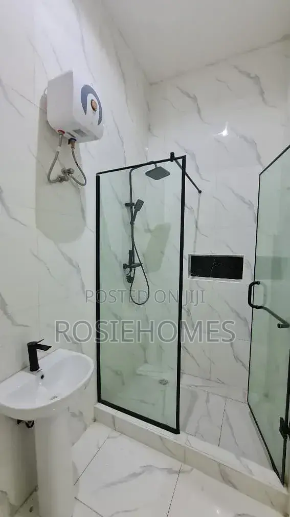 4bdrm Duplex in Light Estate, Sangotedo for sale in Sangotedo