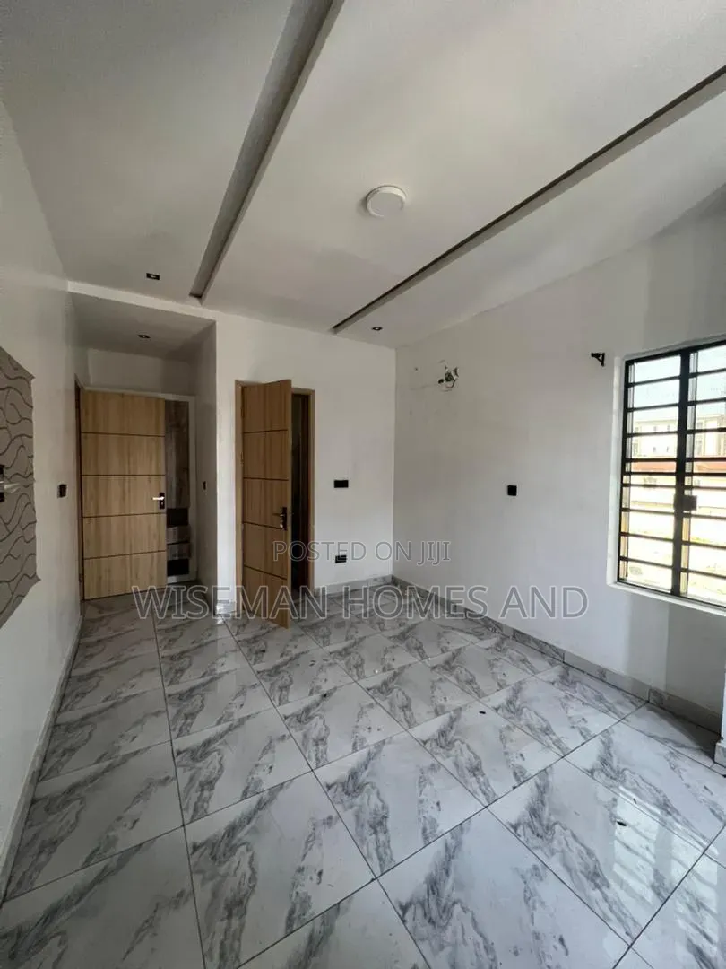 2bdrm Apartment in Ikate Lekki Eti-Osa for rent in Ikate