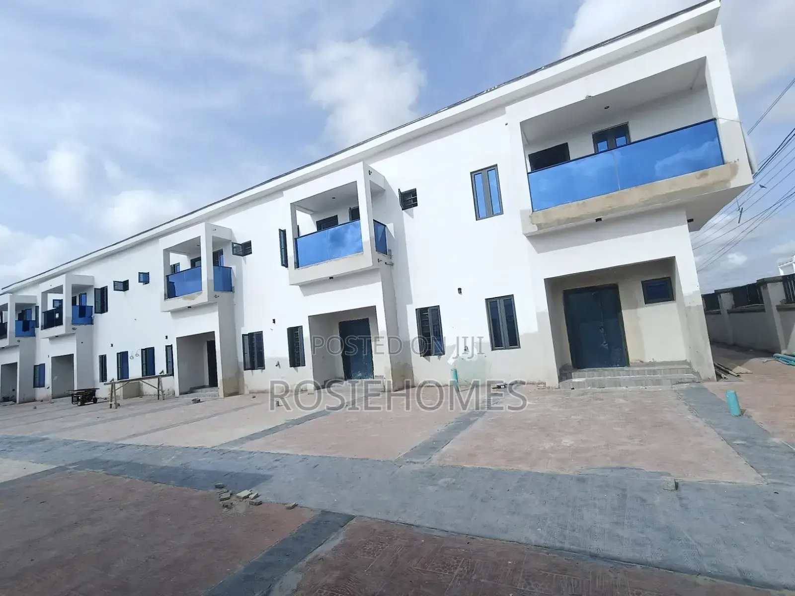 4bdrm Duplex in View Estate, Sangotedo for sale in Sangotedo