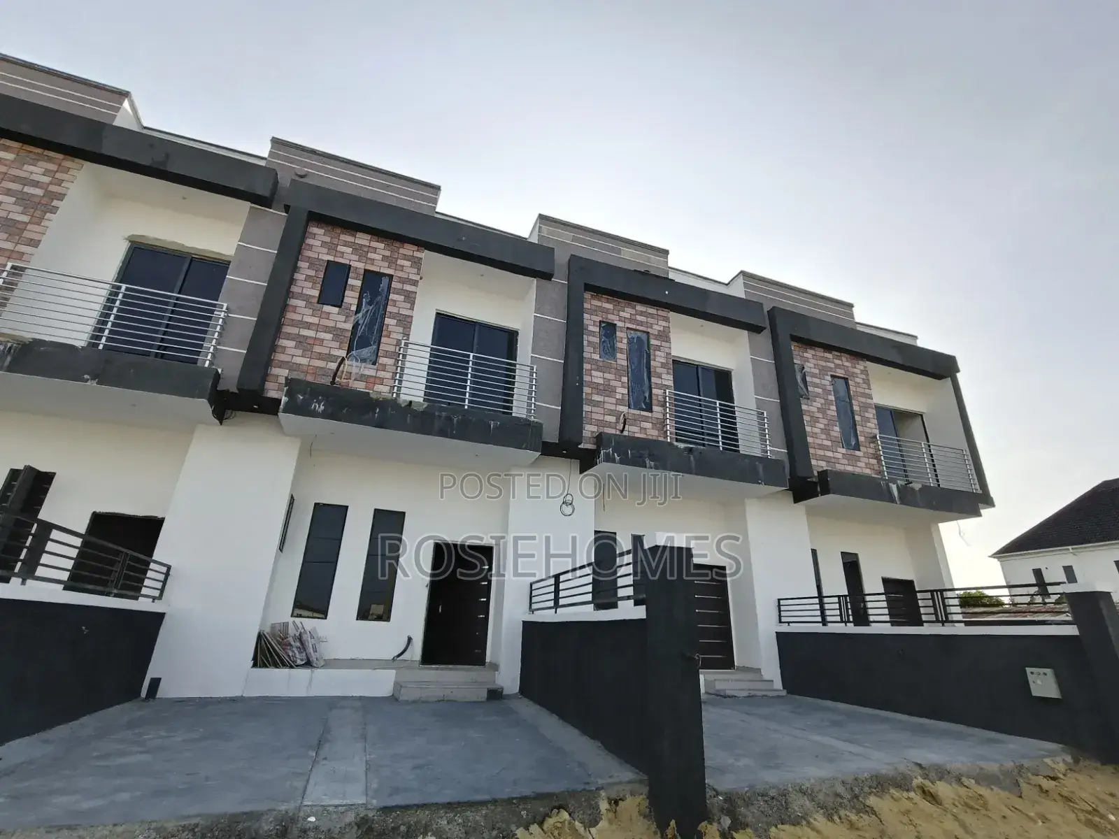 3bdrm Duplex in Light Estate, Sangotedo for sale in Sangotedo