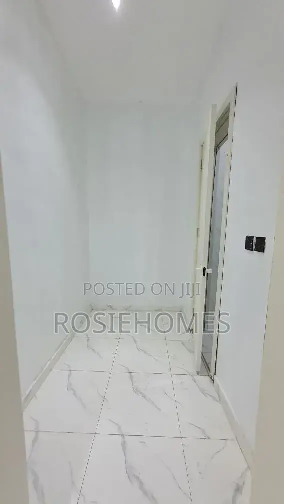 3bdrm Duplex in Light Estate, Sangotedo for sale in Sangotedo