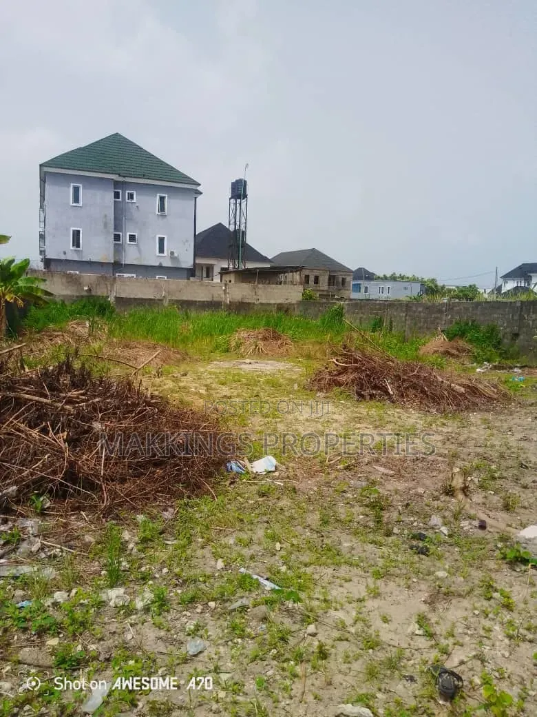 A Full Plot Of Land (620sqm) For Sale In Lbs Ajah in Sangotedo