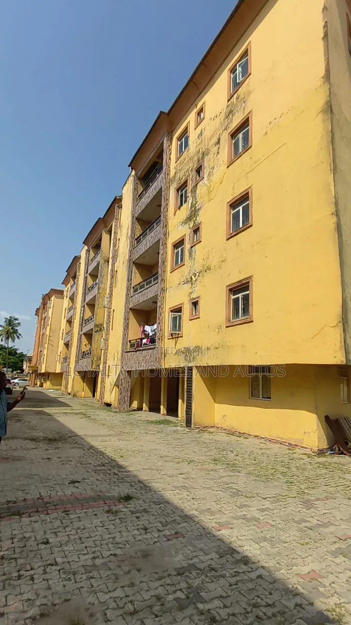 3bdrm House in Ajao Estate, Airport Road / Oshodi for sale in Airport Road / Oshodi