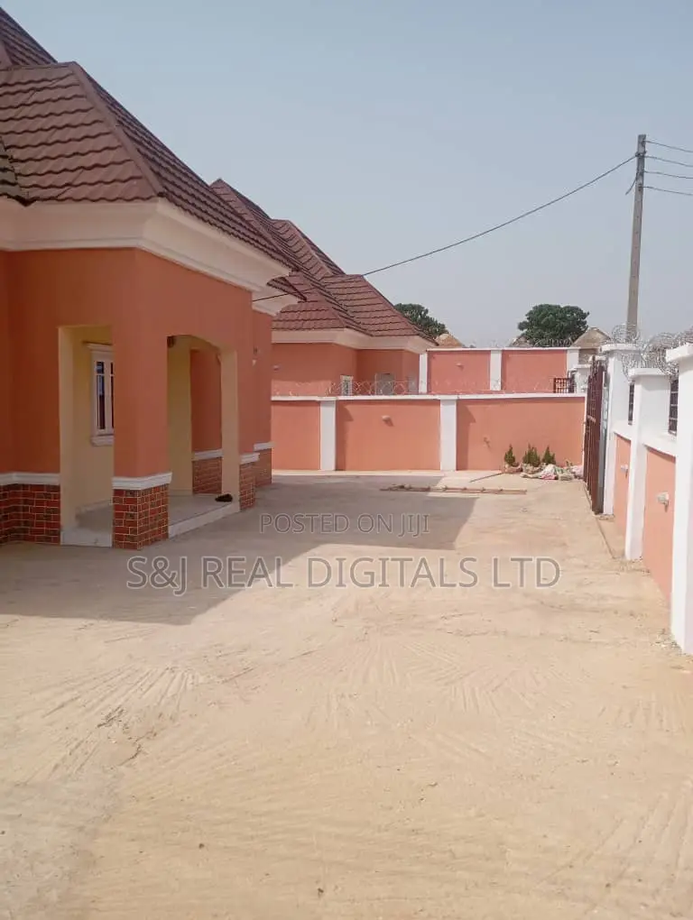 3bdrm Bungalow in Kubwa for sale in Kubwa