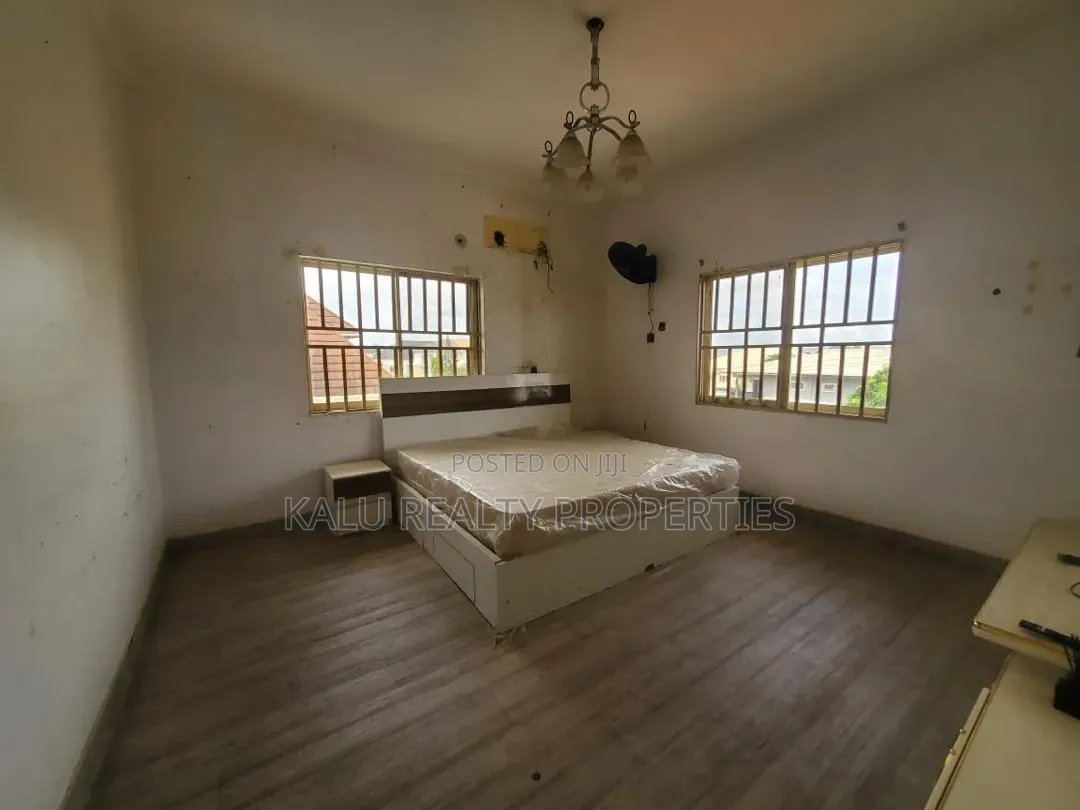 3bdrm Apartment in Lekki Phase1 for rent in Lekki Phase 1