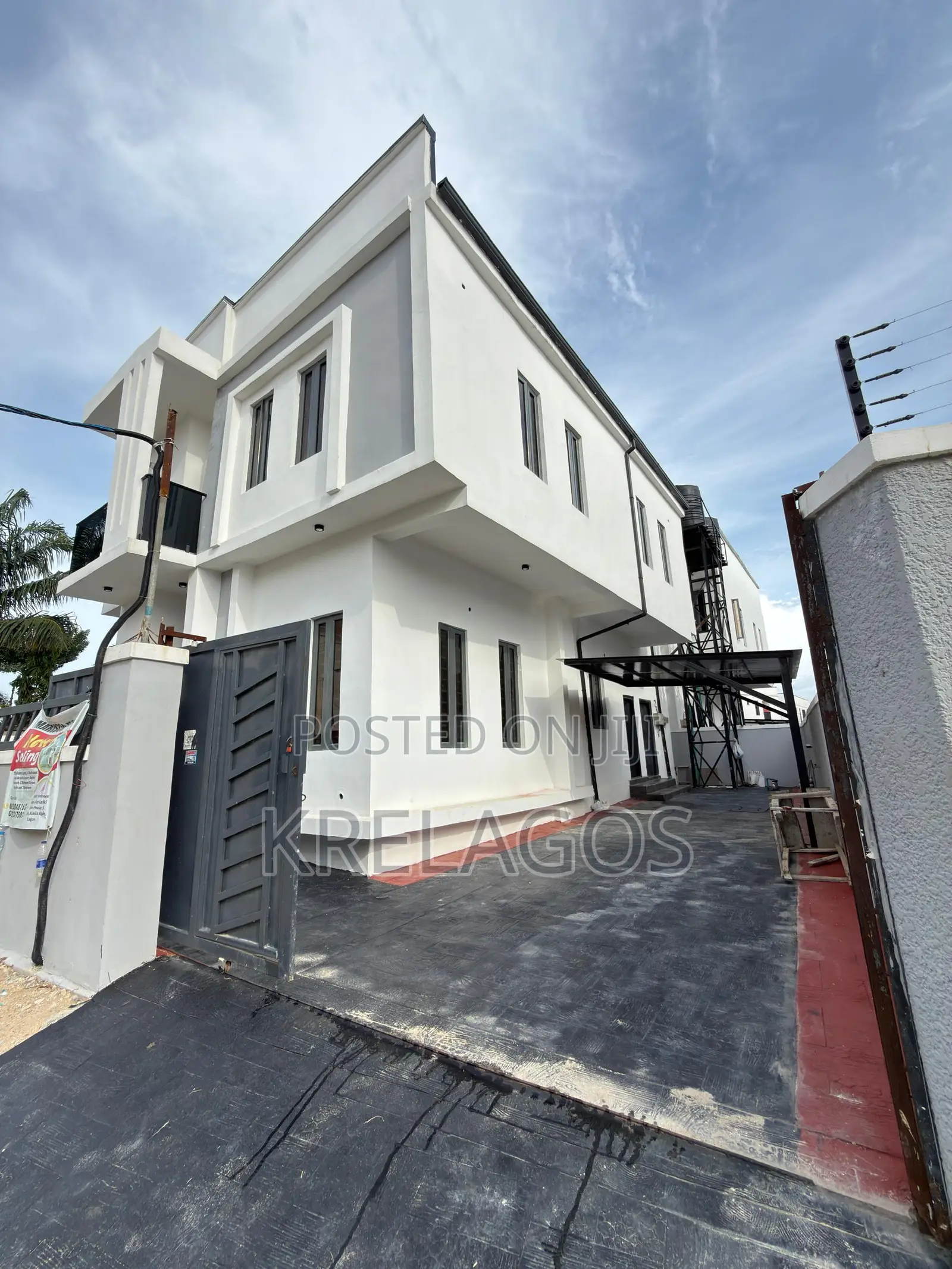 4bdrm Duplex in Abraham Adesanya Estate for sale in Abraham Adesanya Estate