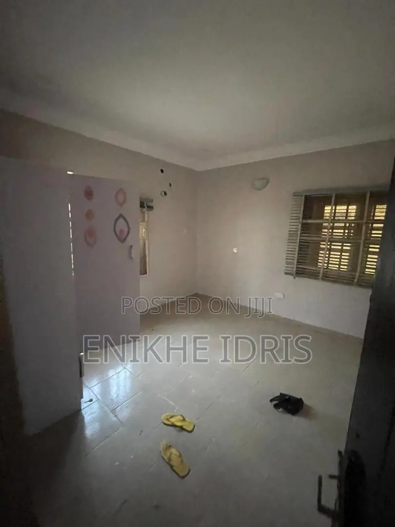 2bdrm Bungalow in Extension, Sabon Lugbe for sale in Sabon Lugbe