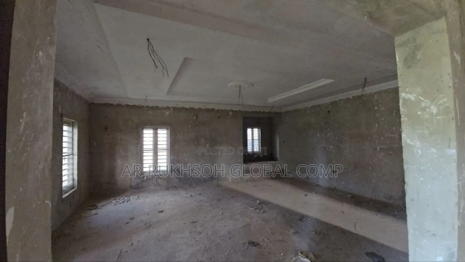 4bdrm Duplex in Apo for sale in Apo Resettlement