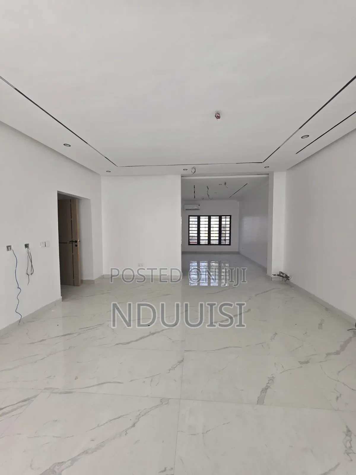 4bdrm Townhouse/Terrace In Lekki Phase 1 For Sale in Lekki Phase 1
