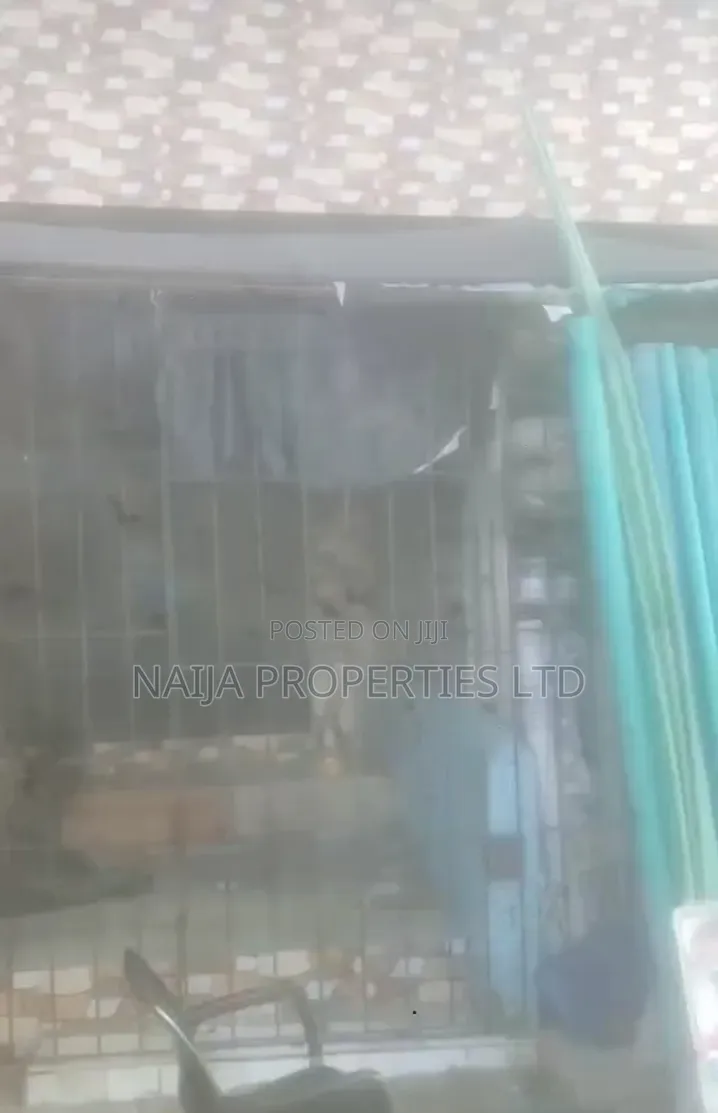 A Shop Directly on the Express Way at Ogunfayo, Awoyaya for Rent in Awoyaya